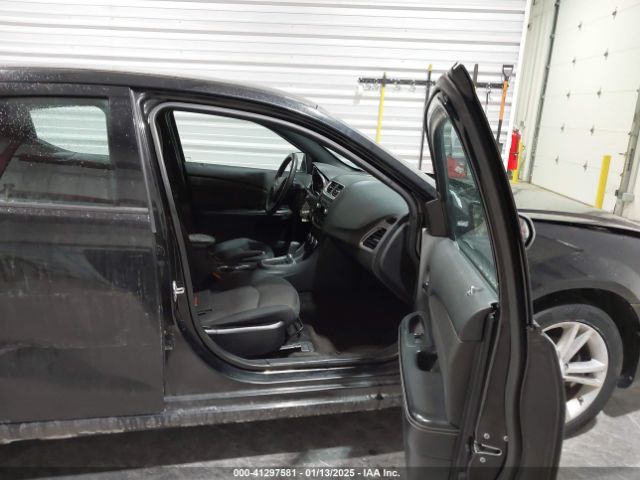 1C3CDZAB8EN161393 Dodge AVENGER SE