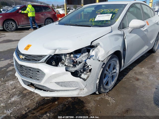 Chevrolet Cruze Lt Auto 2018 1G1BE5SM6J7170078 Image 6
