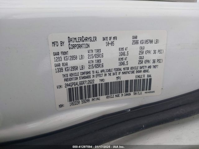 2006 CHRYSLER TOWN & COUNTRY 2A4GP64L66R712622 Photo 8