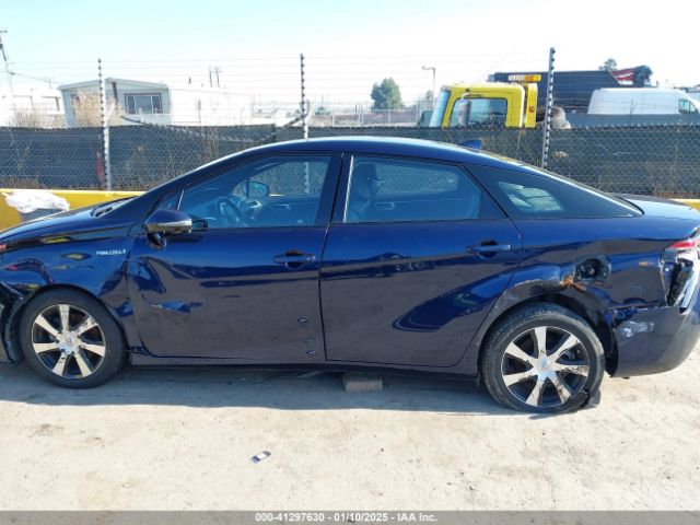 JTDBVRBD8HA002213 Toyota Mirai