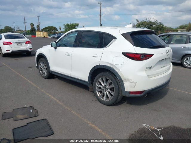Mazda Cx-5 Grand Touring 2019 JM3KFBDM7K1513136 Image 3