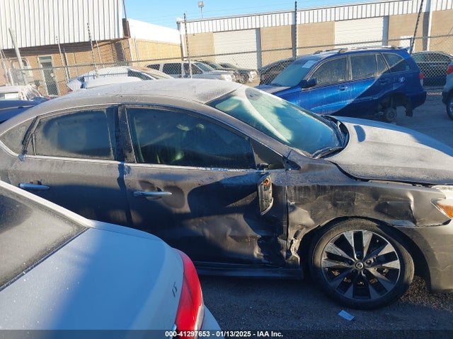 3N1AB7AP5JY333730 Nissan SENTRA SR