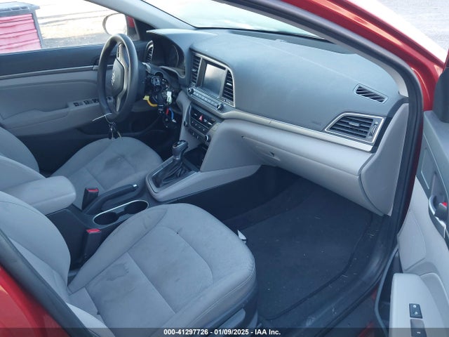 5NPD84LF1JH348265 Hyundai ELANTRA SEL