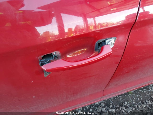 5NPD84LF1JH348265 Hyundai ELANTRA SEL