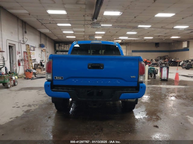 3TMCZ5AN1LM325672 Toyota Tacoma Trd Sport