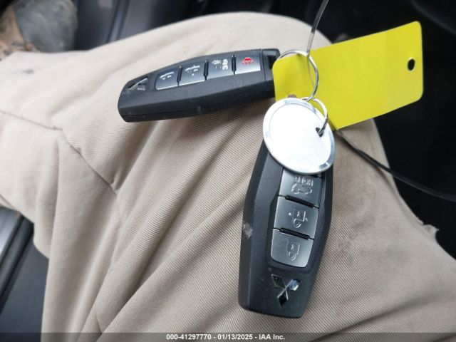 2023 MITSUBISHI OUTLANDER JA4J3UA84PZ011056 Photo 10