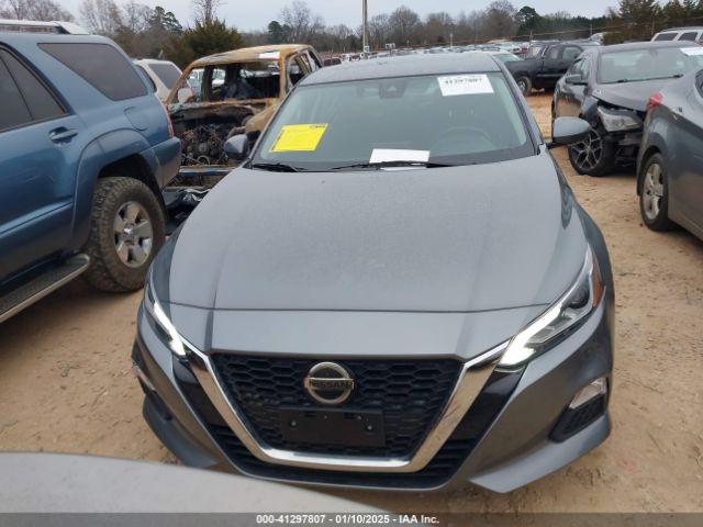 1N4BL4DW6NN342672 Nissan Altima Sv Intelligent Awd