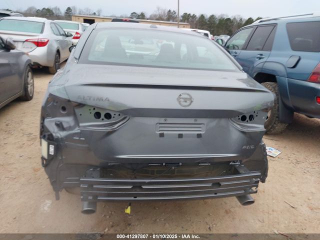 1N4BL4DW6NN342672 Nissan Altima Sv Intelligent Awd