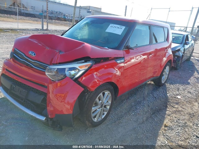 KIA SOUL + 2018 KNDJP3A58J7529586 Image 2