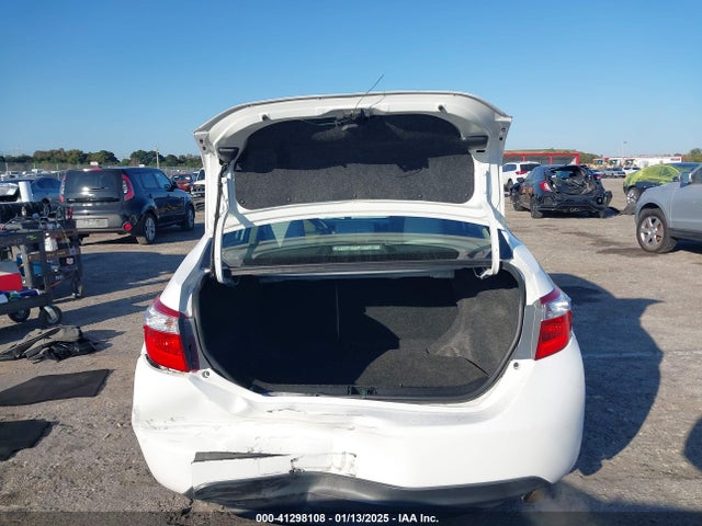 Toyota COROLLA LE 2015 2T1BURHE9FC426477 Image 6