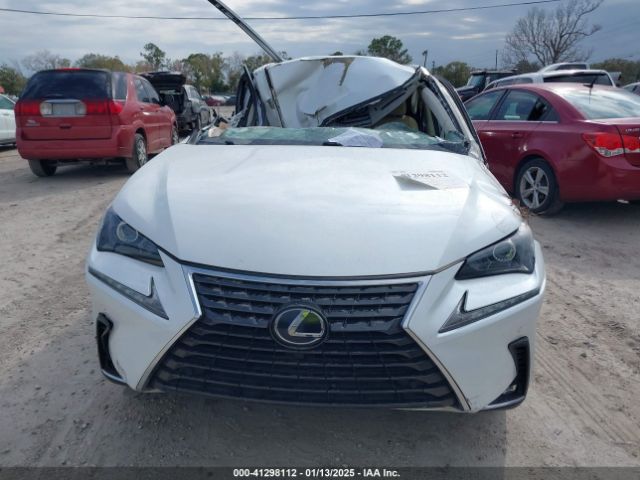 JTJBJRBZ3K2100815 Lexus NX 300H