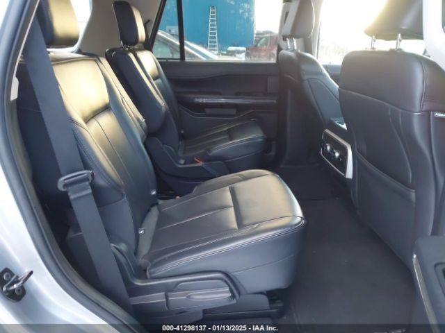 1FMJU1J83REA40474 Ford Expedition Xlt