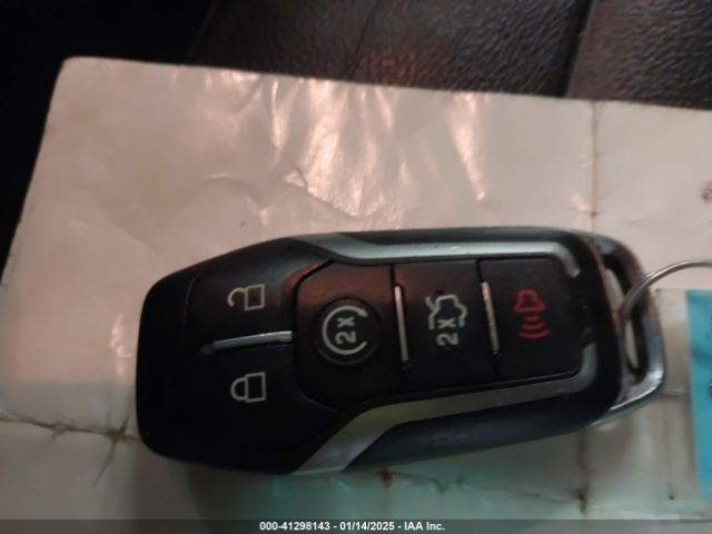 1FM5K8DH1GGC68874 Ford EXPLORER XLT