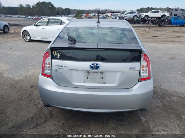 Toyota Prius 2014 JTDKN3DU4E1762080 Image 17