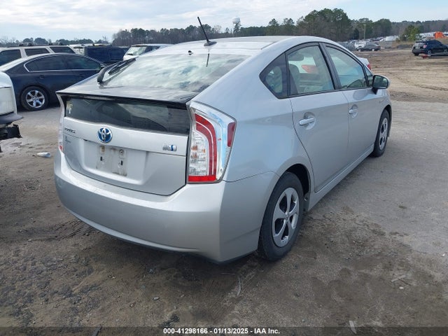 JTDKN3DU4E1762080 Toyota Prius