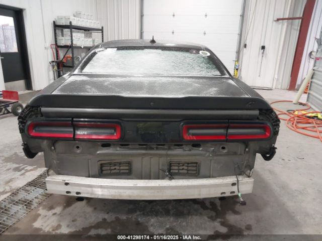 2C3CDZGG8NH127689 Dodge Challenger Sxt Awd