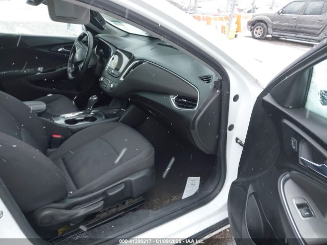 1G1ZF5SX1GF206537 Chevrolet MALIBU 2LT