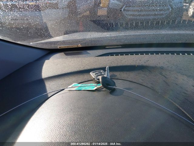 5NPDH4AE3FH567018 Hyundai ELANTRA SE