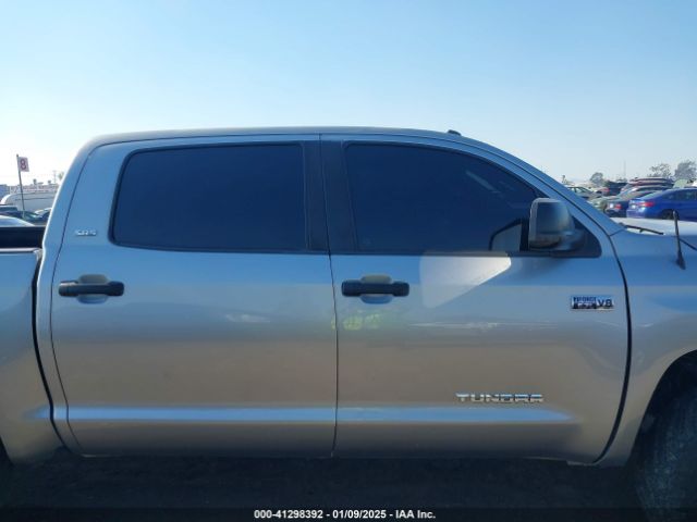 5TFDY5F17KX828452 Toyota Tundra Sr5 5.7l V8