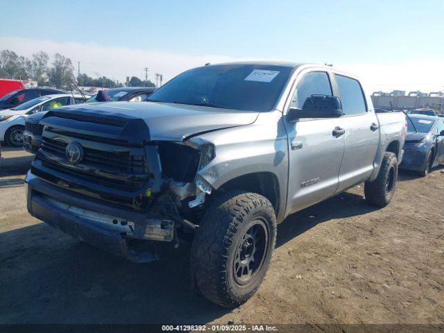 5TFDY5F17KX828452 Toyota Tundra Sr5 5.7l V8