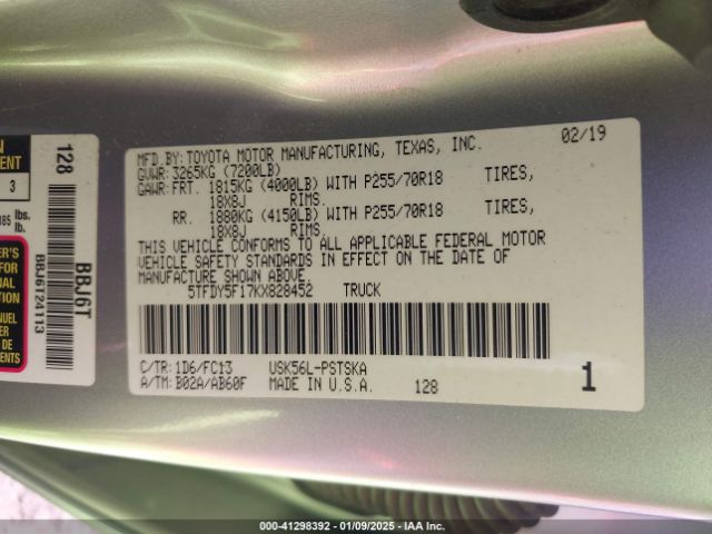 5TFDY5F17KX828452 Toyota Tundra Sr5 5.7l V8