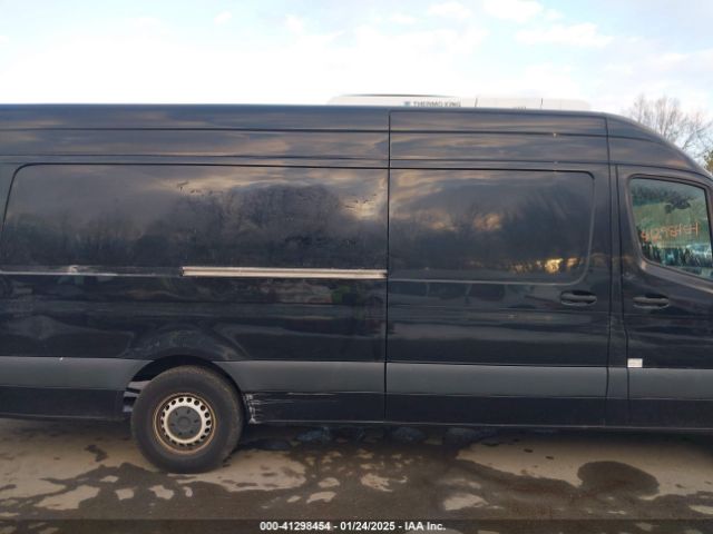 W2Y4EDHY8LT020678 Freightliner Sprinter 2500 High Roof V6