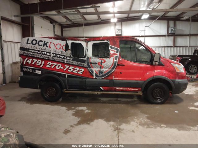 1FTNR1ZM3FKA77580 Ford Transit-250