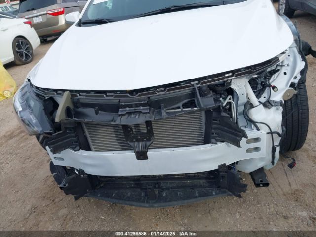 1G1ZD5ST3SF122571 Chevrolet Malibu Fwd 1lt