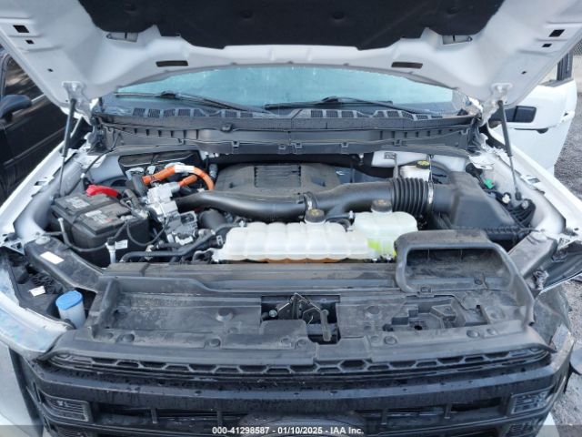 1FTFW1ED8PFC21234 Ford F-150 Platinum