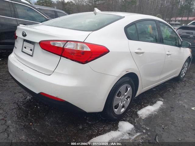 KIA FORTE LX 2014 KNAFX4A62E5147928 Image 4