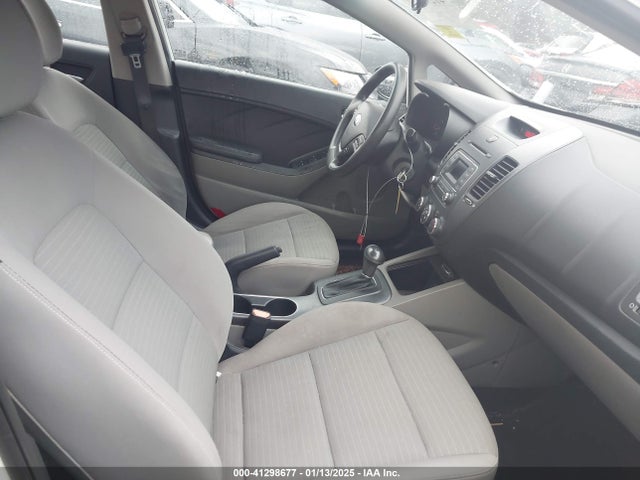 KIA FORTE LX 2014 KNAFX4A62E5147928 Image 5