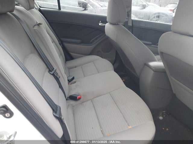 KIA FORTE LX 2014 KNAFX4A62E5147928 Image 8