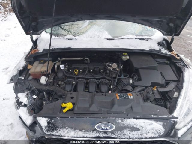 1FADP3F20HL228393 Ford FOCUS SE