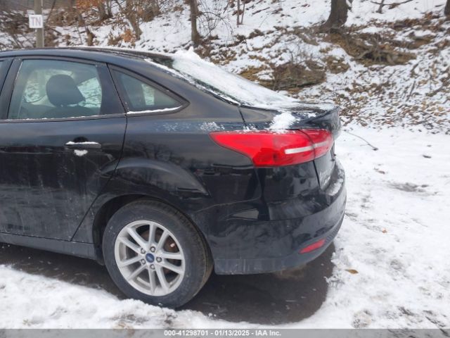 1FADP3F20HL228393 Ford FOCUS SE