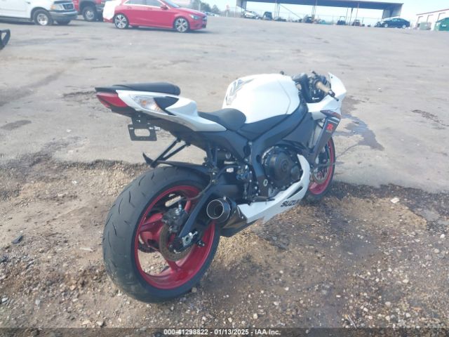 2024 SUZUKI GSX-R600 JS1GN7FA4R7100352 Photo 3