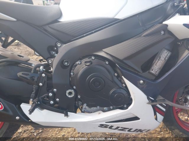 2024 SUZUKI GSX-R600 JS1GN7FA4R7100352 Photo 7