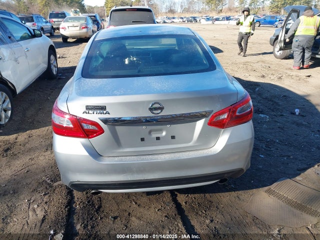 1N4AL3AP5HN344047 Nissan Altima 2.5 S