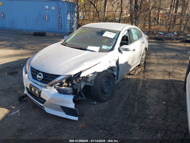 1N4AL3AP5HN344047 Nissan Altima 2.5 S