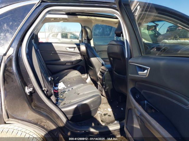 2FMPK3K92JBC34898 Ford Edge Titanium
