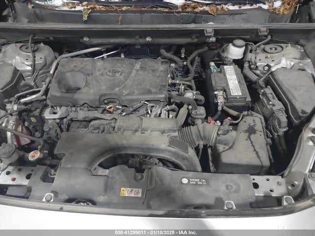 Toyota RAV4 LE 2019 2T3H1RFV3KC024140 Image 10