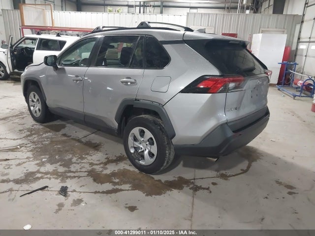 Toyota RAV4 LE 2019 2T3H1RFV3KC024140 Image 3