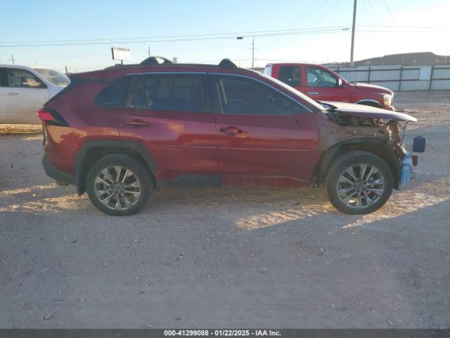 2T3C1RFV4MW104302 Toyota Rav4 Xle Premium