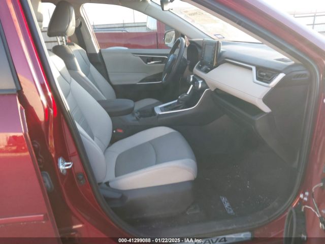 2T3C1RFV4MW104302 Toyota Rav4 Xle Premium
