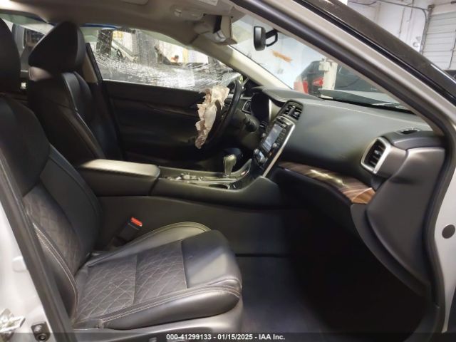 1N4AA6AP3HC448250 Nissan Maxima 3.5 Platinum