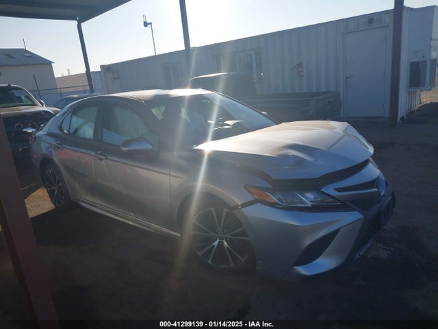 4T1B11HK9JU068675 Toyota CAMRY SE