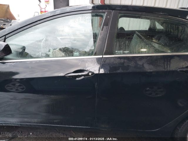KMHD35LH5EU171863 Hyundai ELANTRA GT