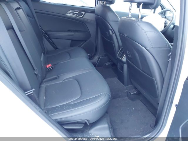 5XYK33AF6PG114769 KIA Sportage Ex
