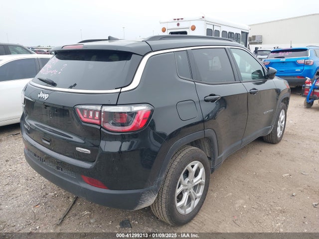 3C4NJDBN7RT138590 Jeep Compass Latitude 4x4