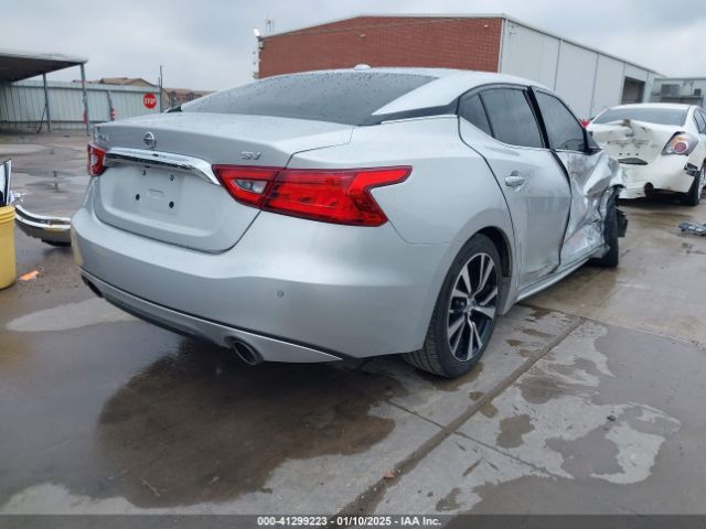 1N4AA6AP4JC382717 Nissan Maxima 3.5 Sv