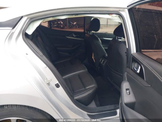 1N4AA6AP4JC382717 Nissan Maxima 3.5 Sv